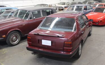 Lancia-Thema-1991-Sedan-8