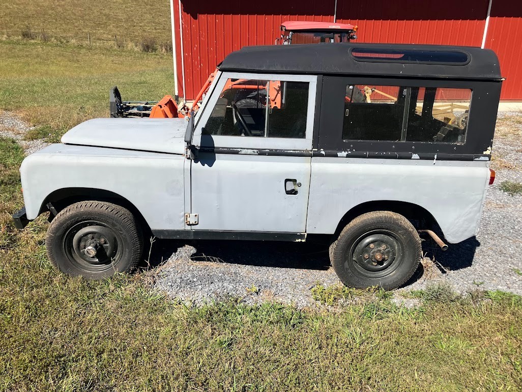 Land-Rover-3-1974-SUV-1