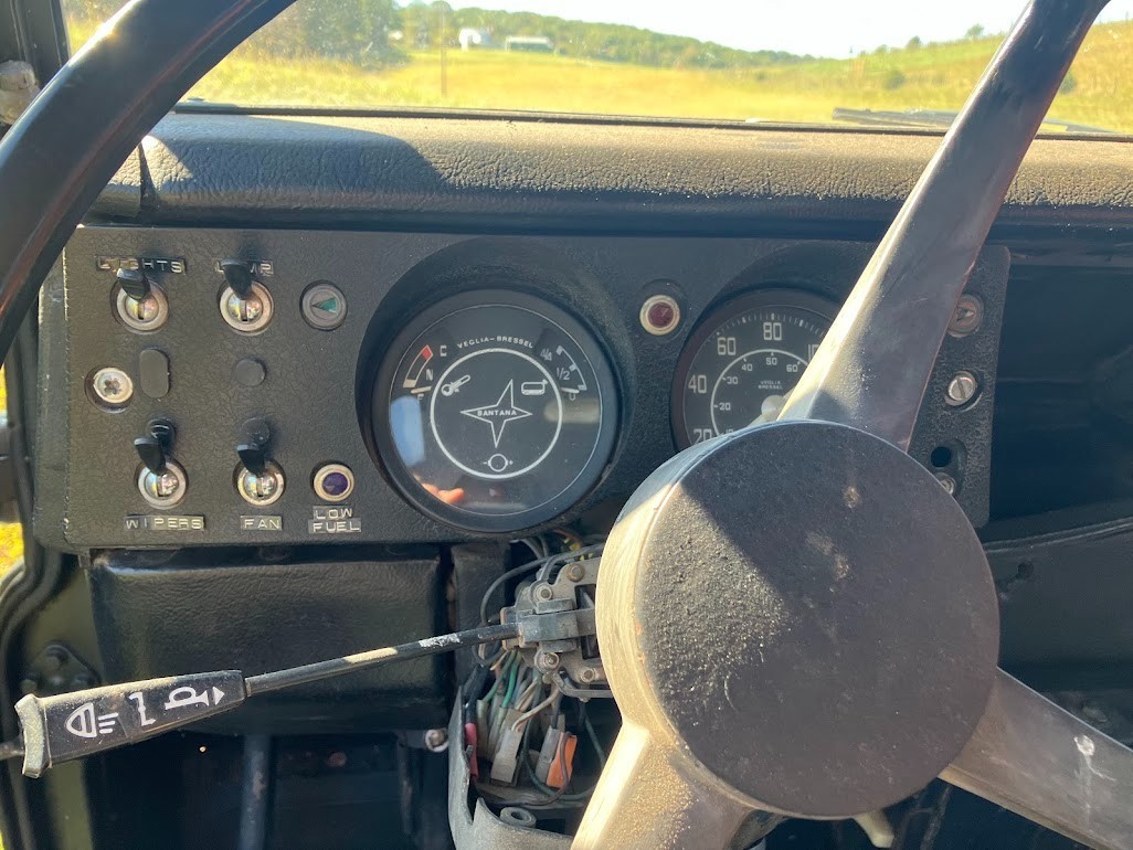 Land-Rover-3-1974-SUV-5