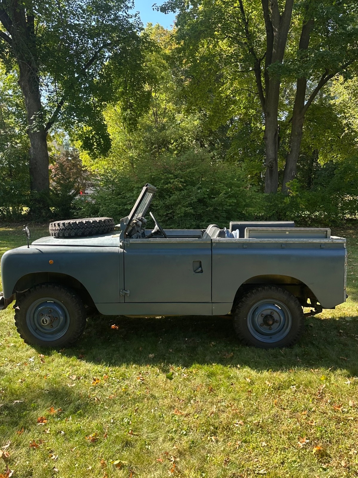 Land-Rover-Defender-1959-Convertible-10