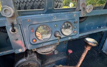 Land-Rover-Defender-1959-Convertible-3