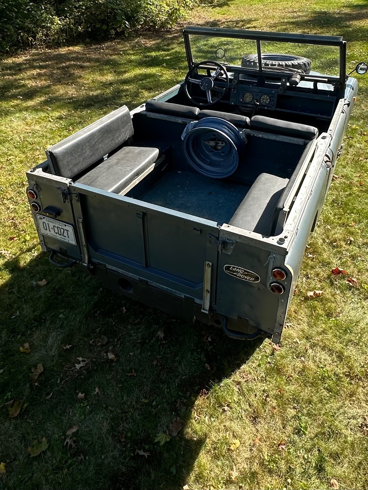 Land-Rover-Defender-1959-Convertible-4