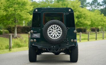 Land-Rover-Defender-1993-13