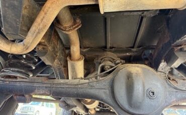 Land-Rover-Defender-1993-17