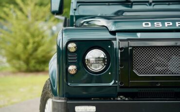 Land-Rover-Defender-1993-18