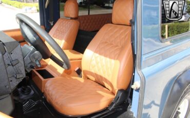 Land-Rover-Defender-1994-16