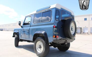 Land-Rover-Defender-1994-31