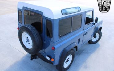 Land-Rover-Defender-1994-34