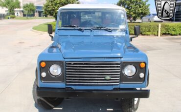 Land-Rover-Defender-1994-6