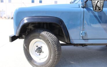 Land-Rover-Defender-1994-7