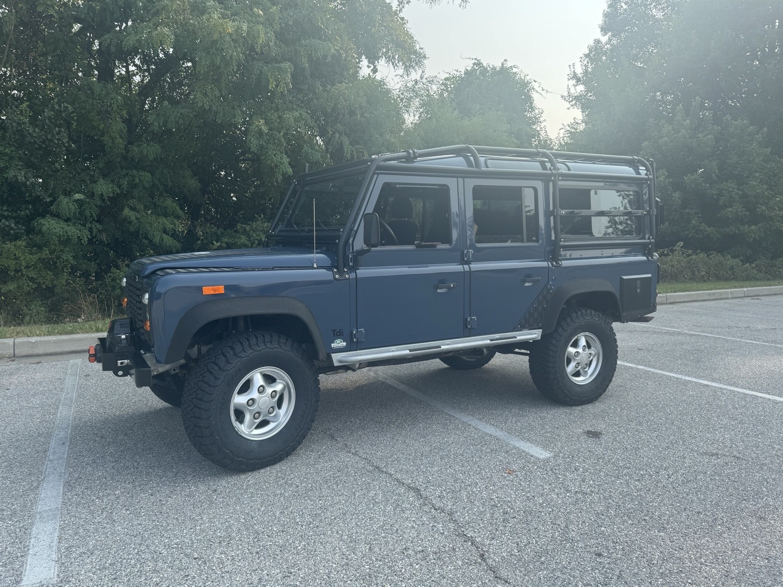 Land Rover Defender 1994 SUV