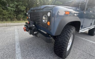 Land-Rover-Defender-1994-SUV-3