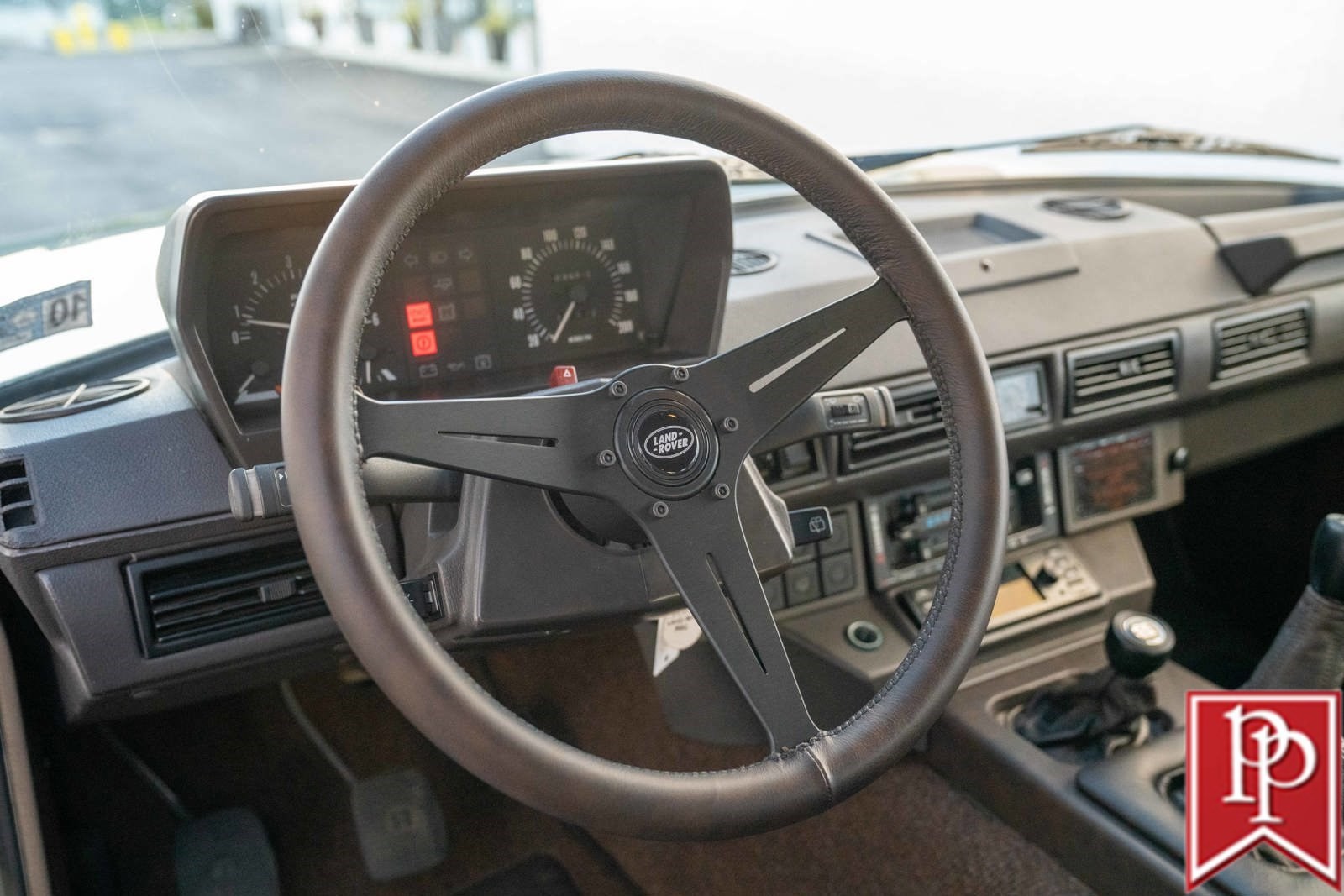 Land-Rover-Range-Rover-1991-SUV-12