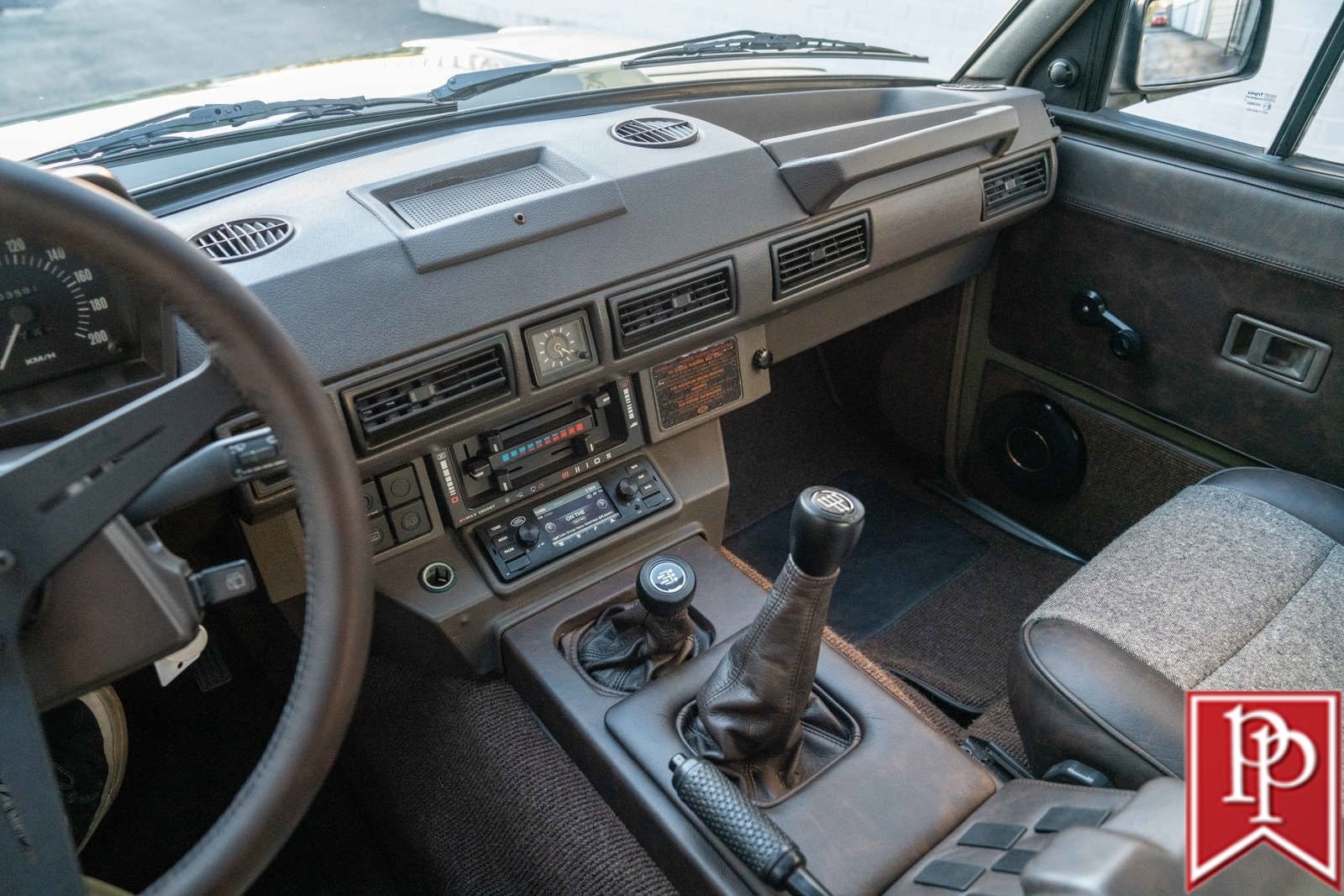 Land-Rover-Range-Rover-1991-SUV-14