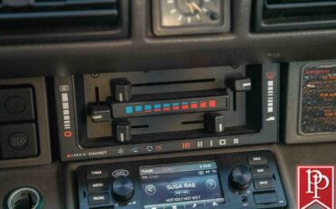Land-Rover-Range-Rover-1991-SUV-17