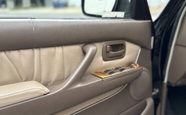 Land-cruiser-1996-4