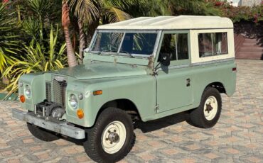 Land-rover-1971-12