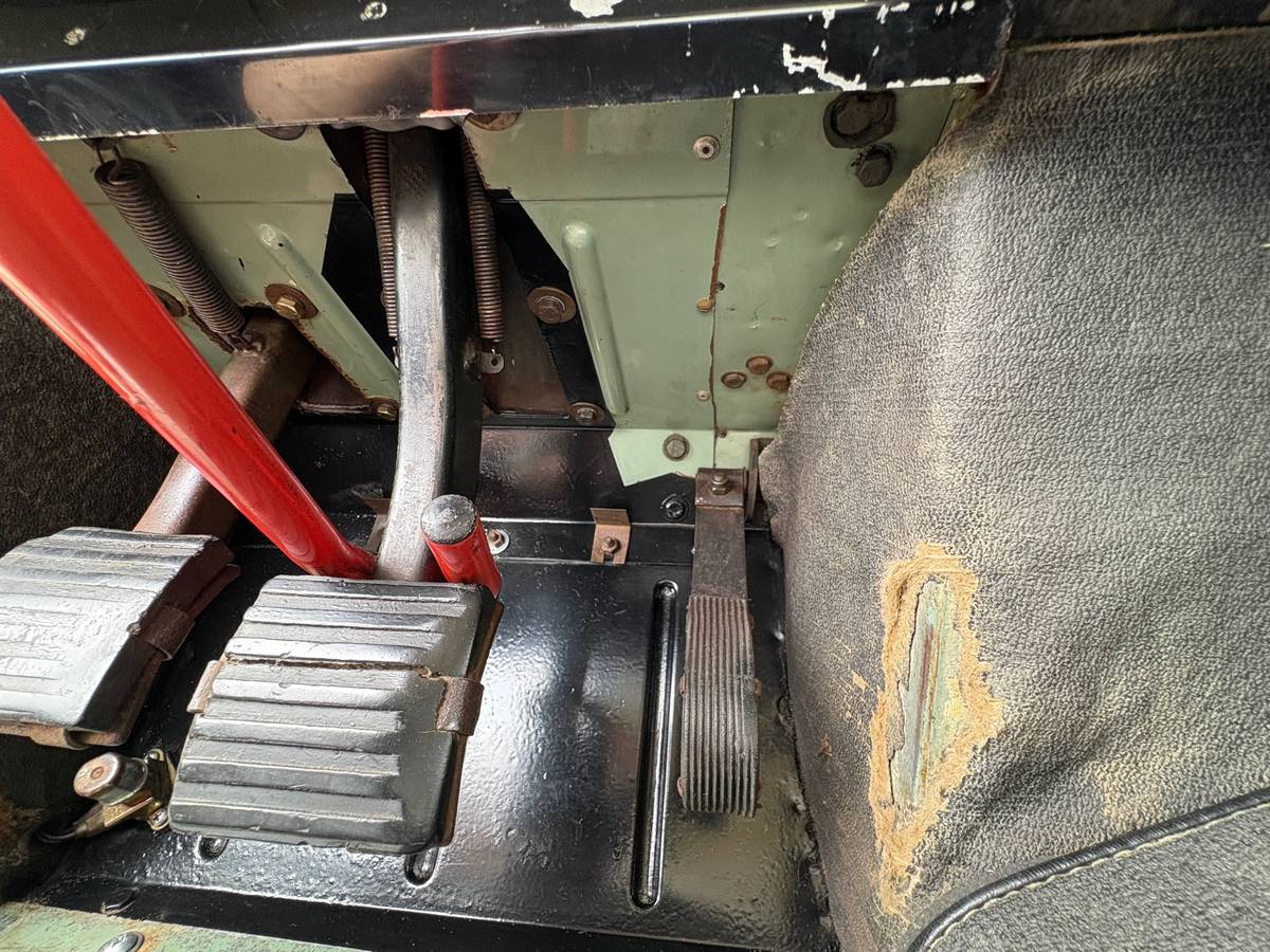 Land-rover-1971-6