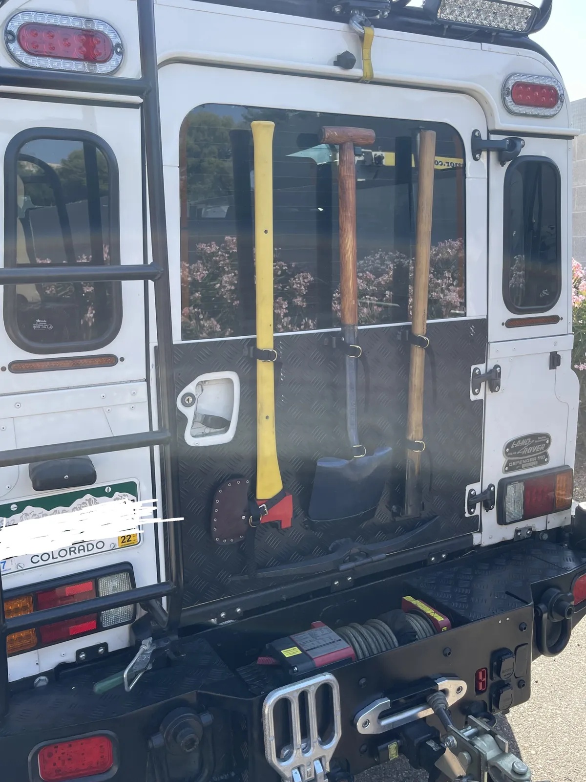 Land-rover-Defender-110-1993-12