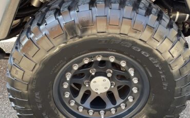 Land-rover-Defender-110-1993-4