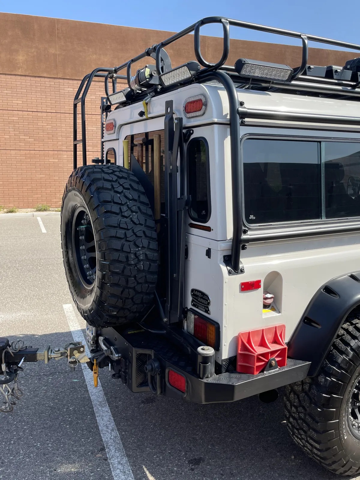 Land-rover-Defender-110-1993-8