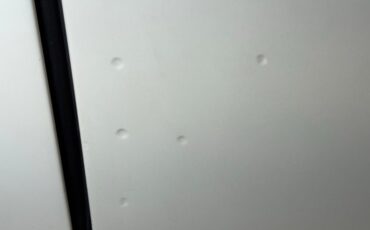 Land-rover-Defender-90-1991-Alpinweiss-Charcoal-Black-1