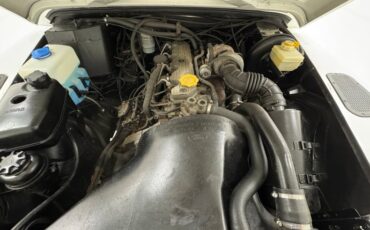 Land-rover-Defender-90-1991-Alpinweiss-Charcoal-Black-2