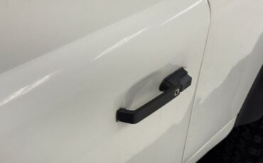 Land-rover-Defender-90-1991-Alpinweiss-Charcoal-Black-27