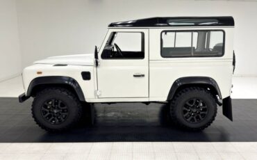 Land-rover-Defender-90-1991-Alpinweiss-Charcoal-Black