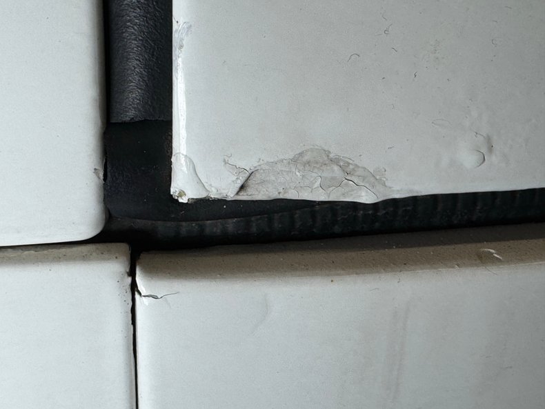 Land-rover-Defender-90-1991-Alpinweiss-Charcoal-Black-38