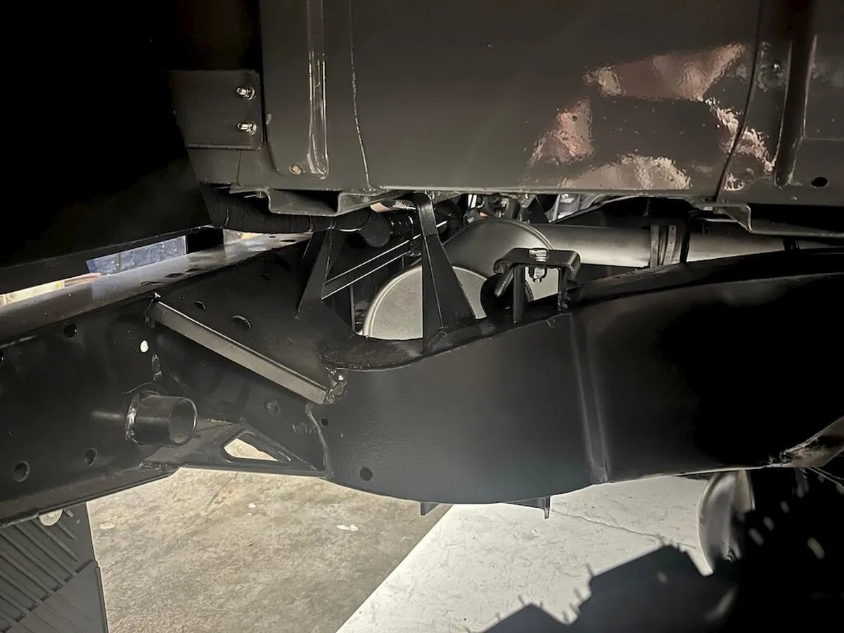 Land-rover-Defender-90-1992-Grey-Cogna-13