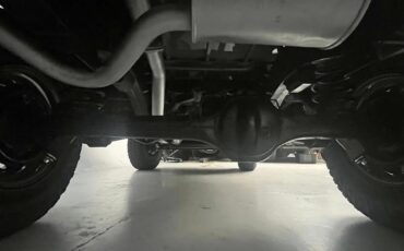 Land-rover-Defender-90-1992-Grey-Cogna-16