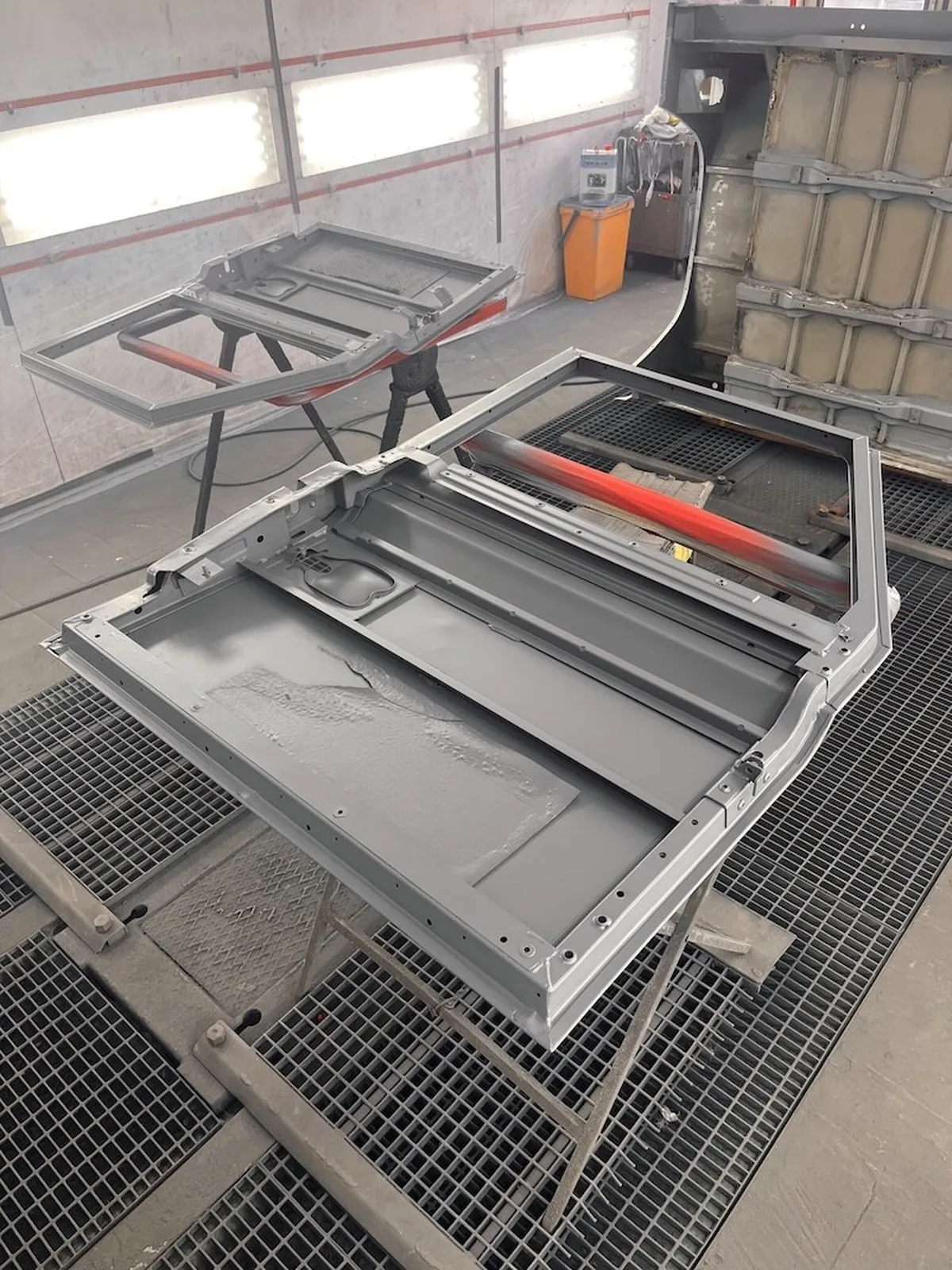 Land-rover-Defender-90-1992-Grey-Cogna-19