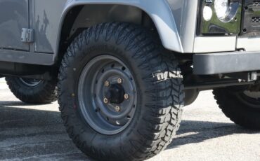 Land-rover-Defender-90-1992-Grey-Cogna-2