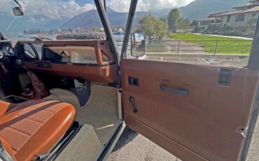 Land-rover-Defender-90-1992-Grey-Cogna-4