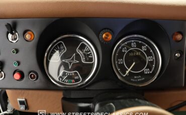 Land-rover-Other-1971-Dark-Green-Light-Brown-43