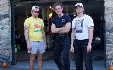 Land-rover-defender-110-1990-custom-7