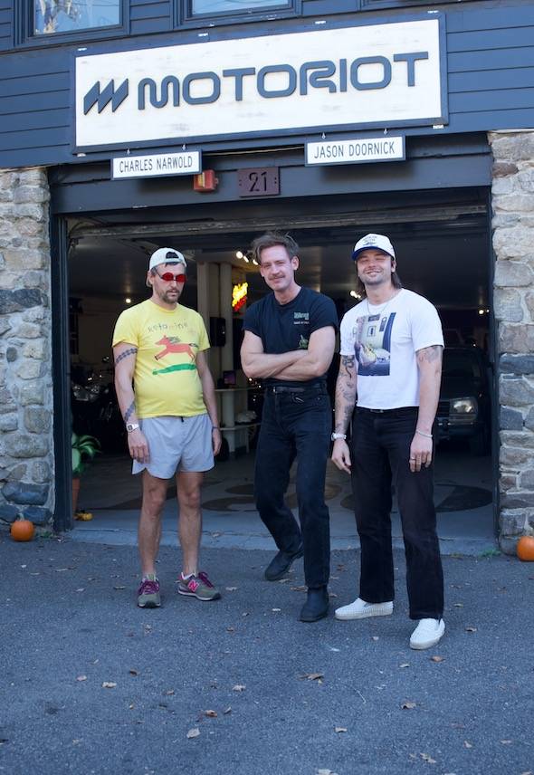 Land-rover-defender-110-1990-custom-7