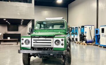 Land-rover-defender-110-1992-green-1