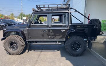 Land-rover-defender-110-1993-black-14