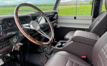 Land-rover-defender-110-1995-custom-9