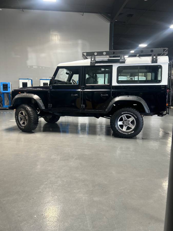 Land-rover-defender-110-diesel-1994-blue-13