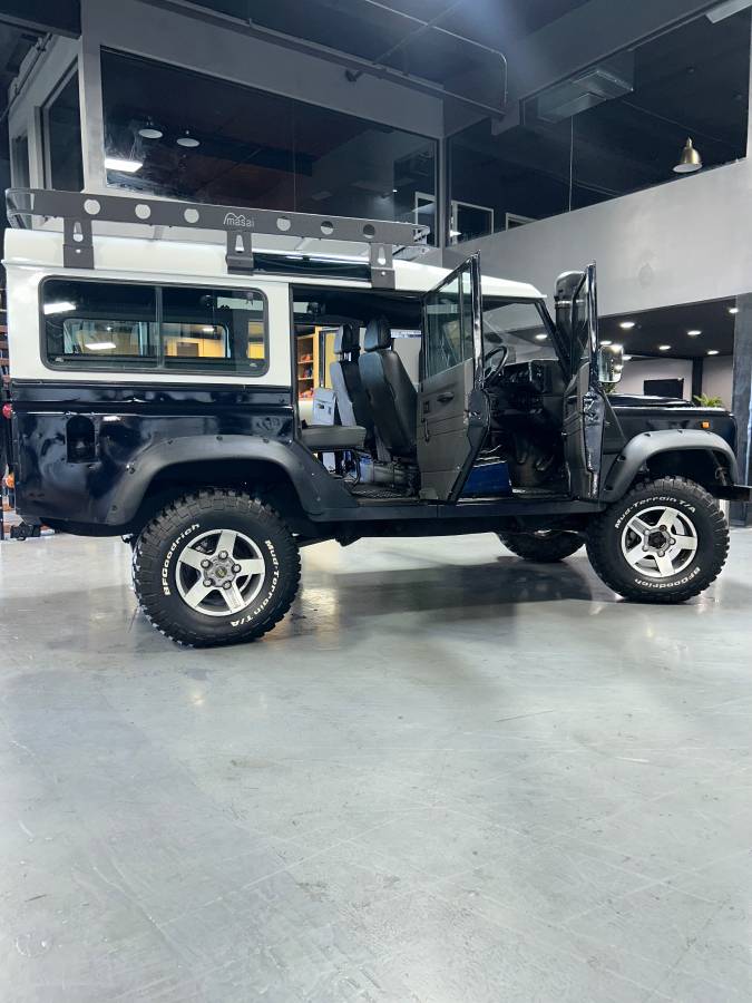 Land-rover-defender-110-diesel-1994-blue-3