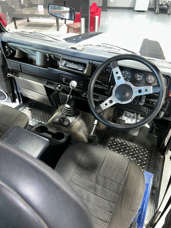 Land-rover-defender-110-diesel-1994-blue-6