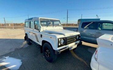 Land-rover-defender-110-diesel-1996-white-1