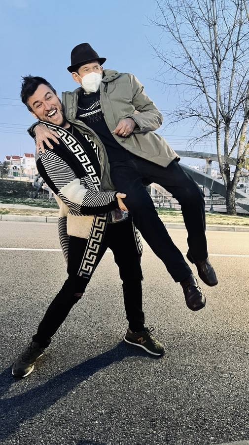 Land-rover-defender-1980-white-22