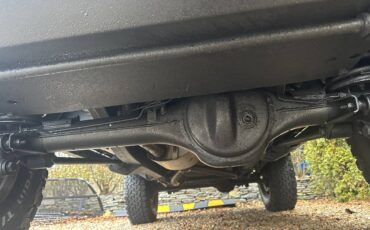 Land-rover-defender-90-1995-black-5