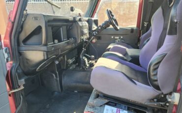 Land-rover-defender-90-diesel-1988-red-15