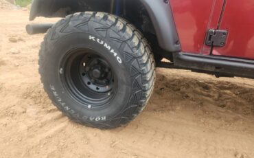 Land-rover-defender-90-diesel-1988-red-5