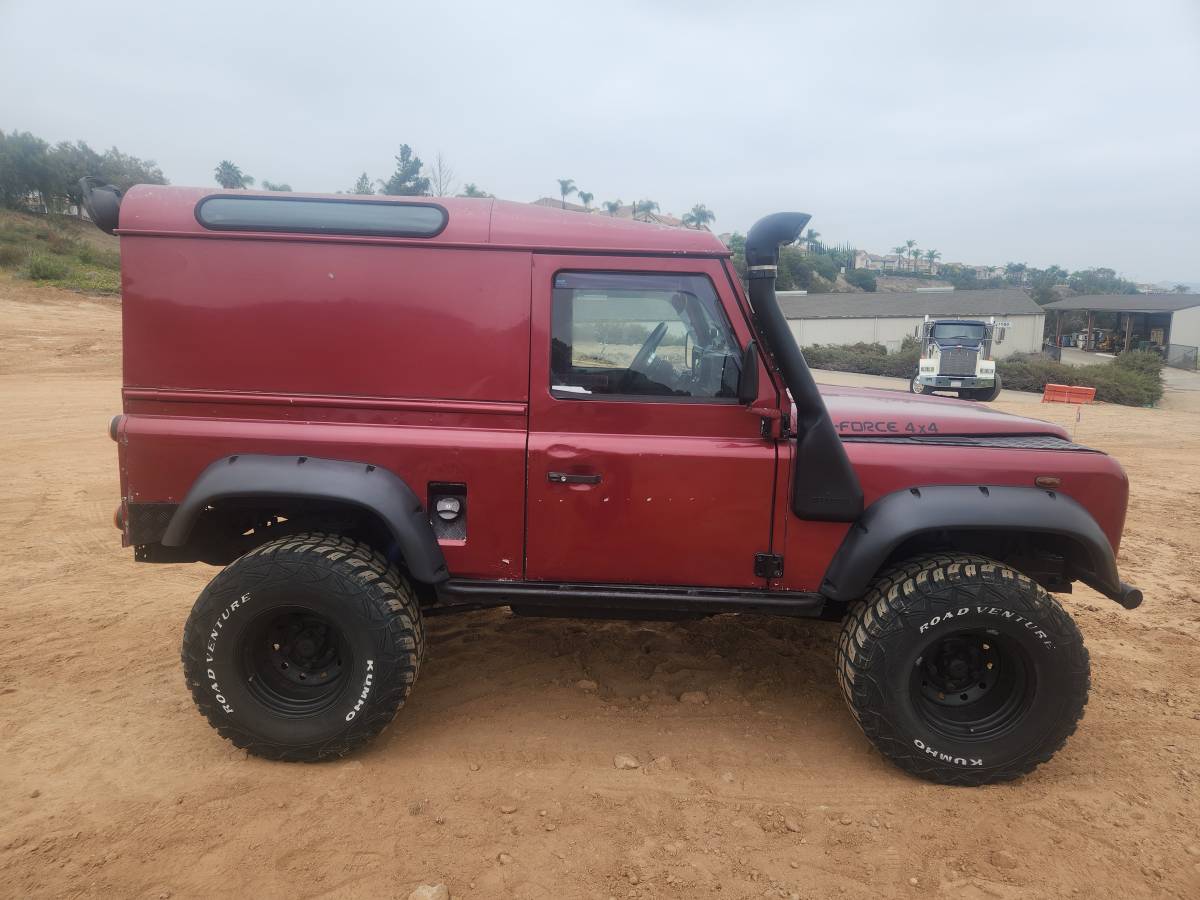Land-rover-defender-90-diesel-1988-red